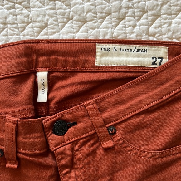 Rag and Bone/Jean rust colored leggings in durable cotton blend. - Picture 2 of 6